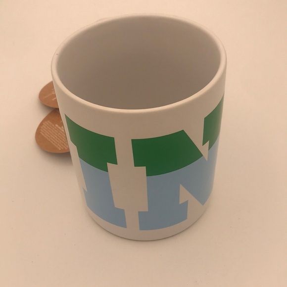 NWT Large (29.76oz) Victoria’s Secret PINK Mug - Picture 2 of 8